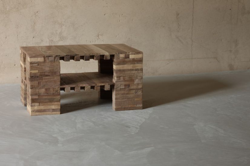 Tavolini - Tavolino 13, noce, 17.5x34x19 cm, 2011