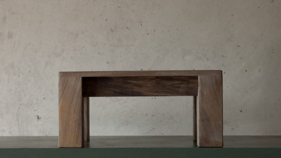 Tavolini - Tavolino 14, noce, 28.5x16x13.5 cm, 2011