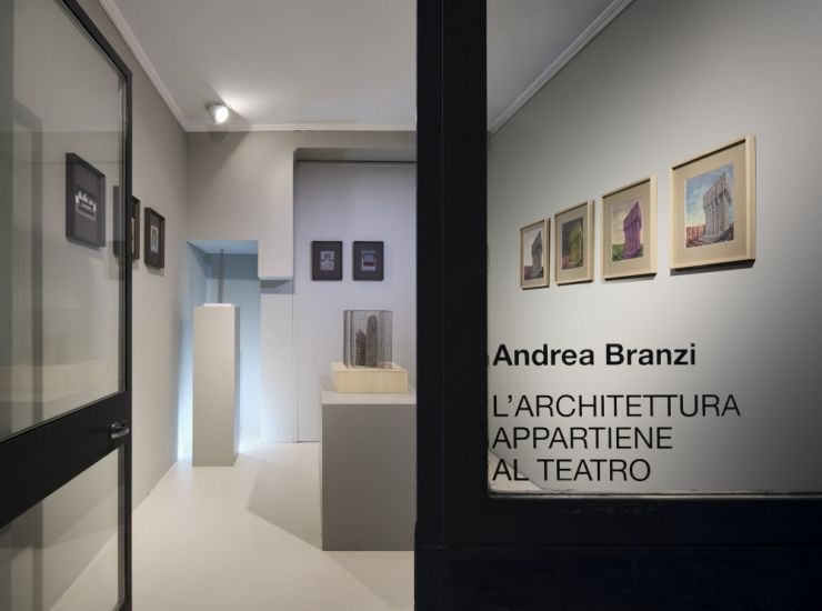 L’architettura appartiene al teatro - Andrea Branzi, L'architettura appartiene al teatro, Antonia Jannone Disegni di Architettura, ph Max Rommel