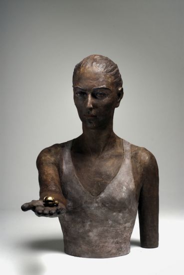 Claudia Marchetti - Claudia Marchetti, Donna con Campanello, Terracotta policroma