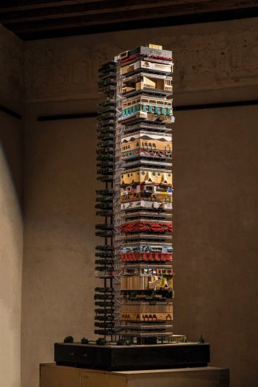 Una festa per l’architettura: modelli, pensieri e disegni - Gaetano Pesce, Modello Torre Pluralista, 2014. Ideazione progetto 1987