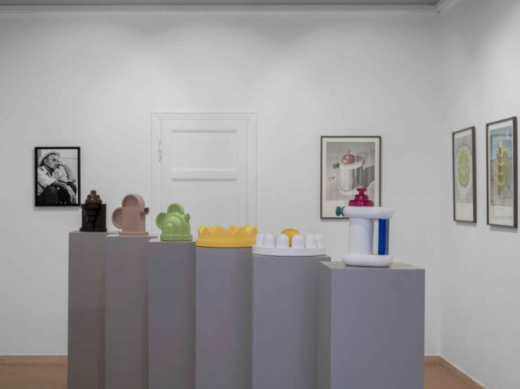 a Pietrasanta con Ettore Sottsass, Andrea Branzi, Marco Zanini, Santi Caleca - installation view ph. Nicola Gnesi