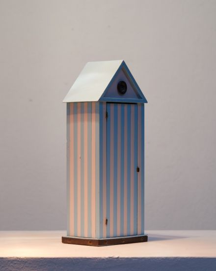 Monumental Memento - Aldo Rossi
Cabina dell’Elba
cm 22x9x6,3
realizzazione Bruno Longoni atelier d’arredamento